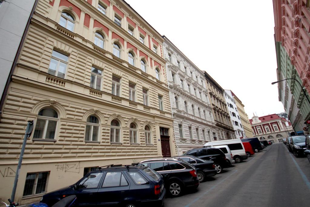 Halkova Studio Prag Exteriör bild