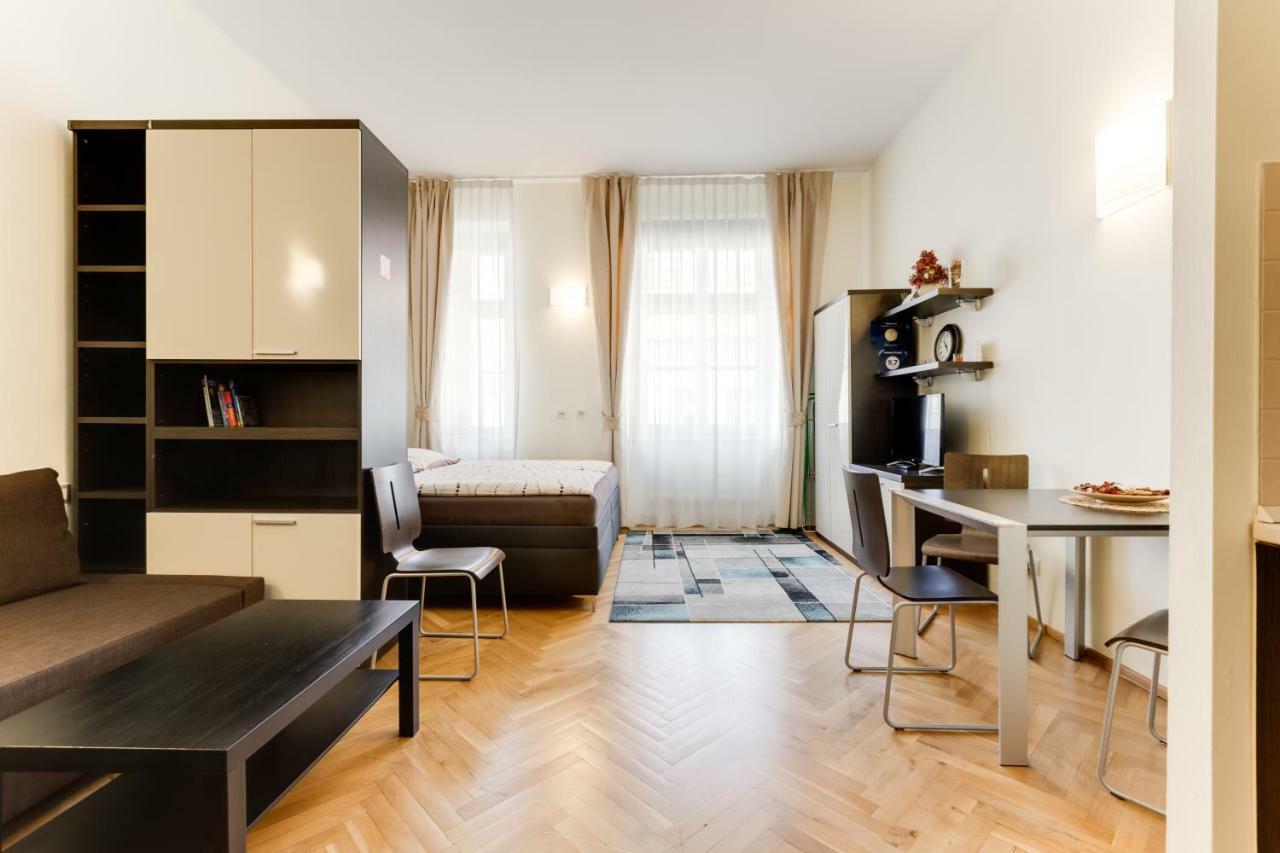 Halkova Studio Prag Exteriör bild